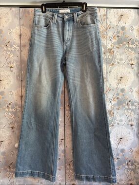 KanCan High-Rise, Light Wash Wide Leg Flare Jeans